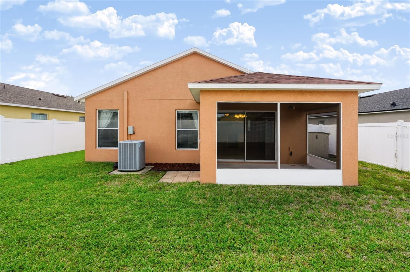 8210 SUMMER WOOD LANE, Riverview, FL 33578
