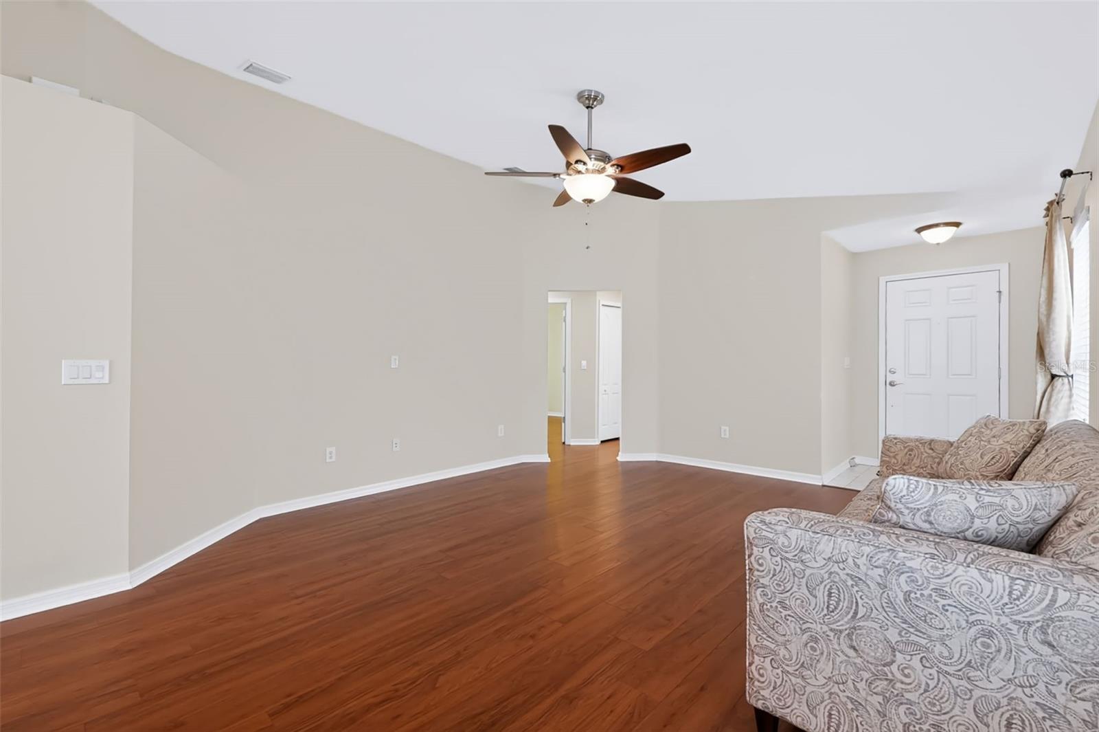 8210 SUMMER WOOD LANE, Riverview, FL 33578