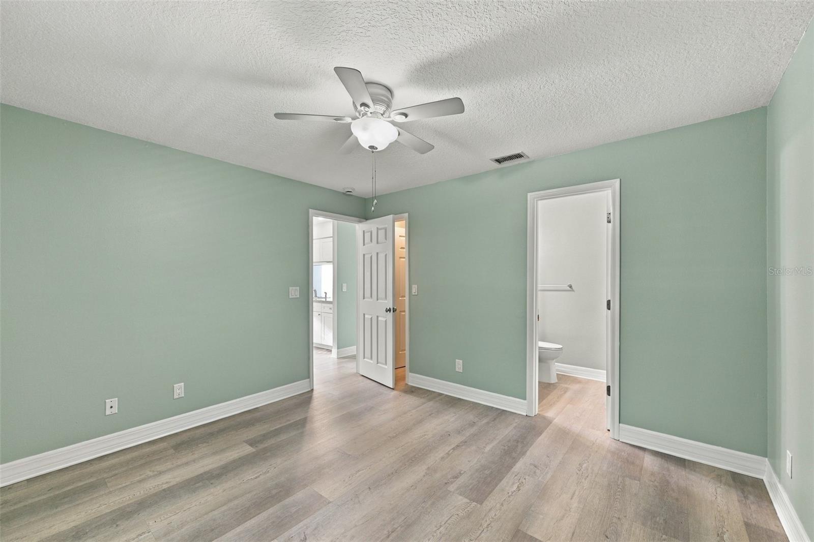 351 23RD AVENUE SW, Largo, FL 33778