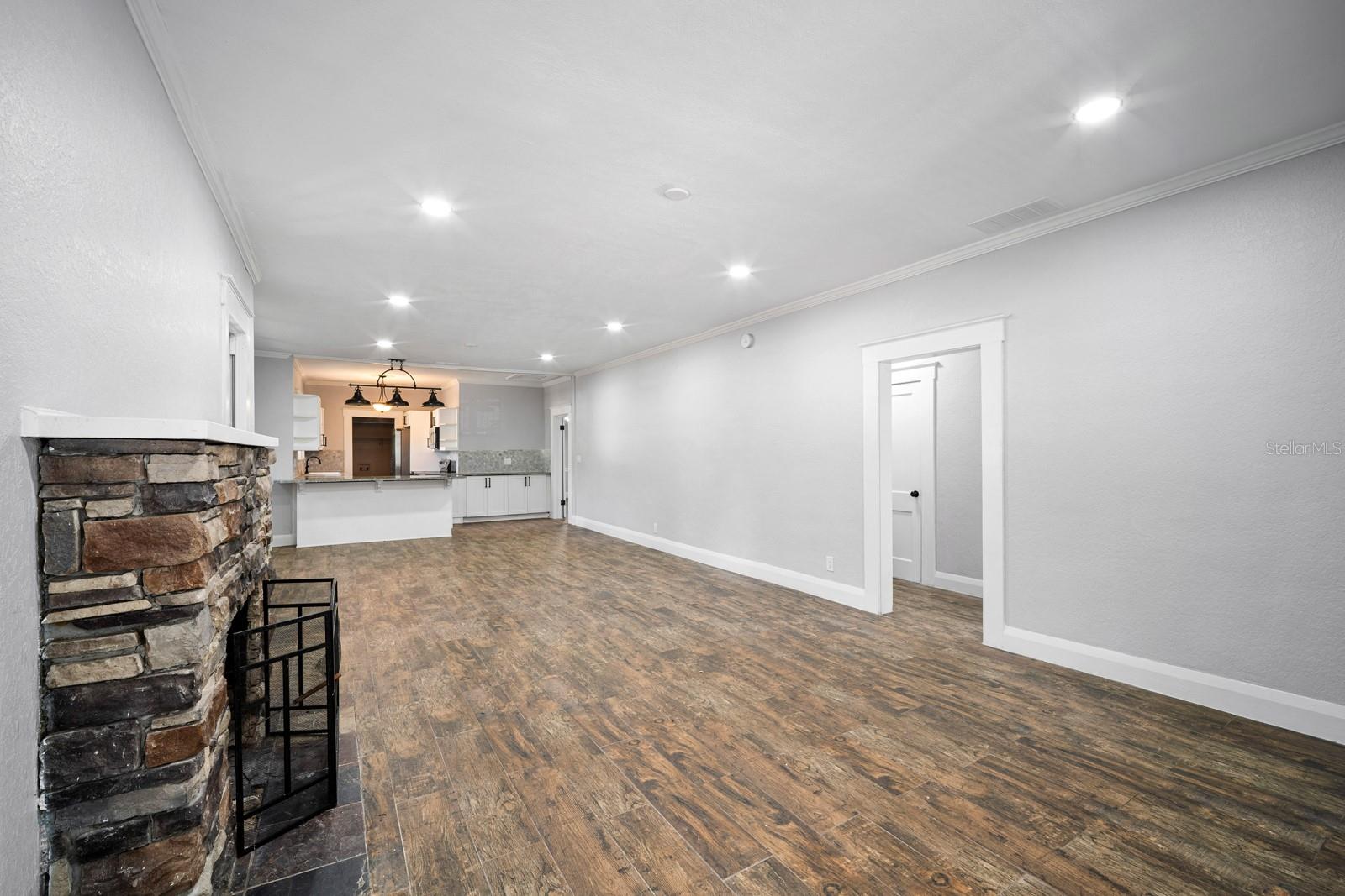 708 E CRENSHAW STREET, Tampa, FL 33604 708 E CRENSHAW STREET, Tampa, FL 33604