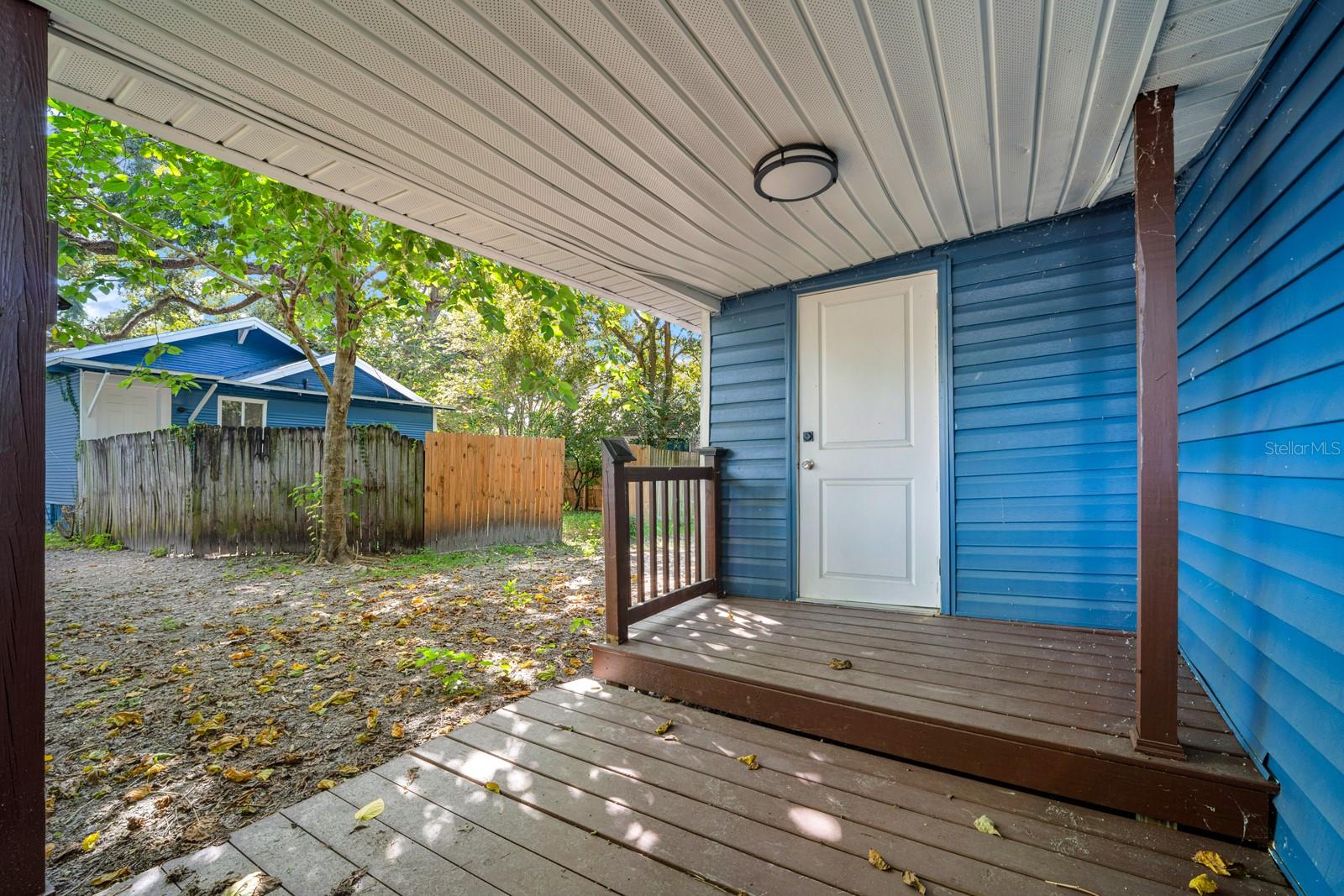 708 E CRENSHAW STREET, Tampa, FL 33604