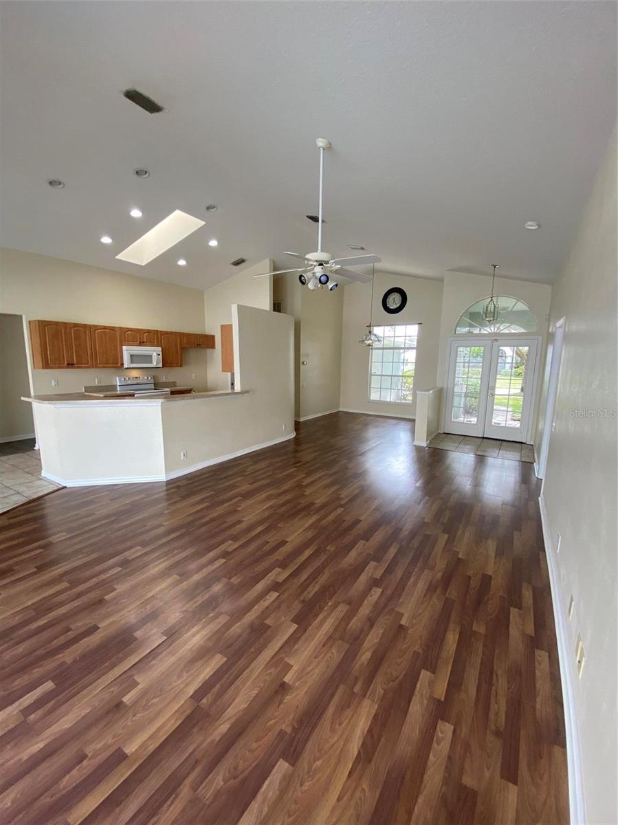 1217 JASMINE LAKE DRIVE, Tarpon Springs, FL 34689