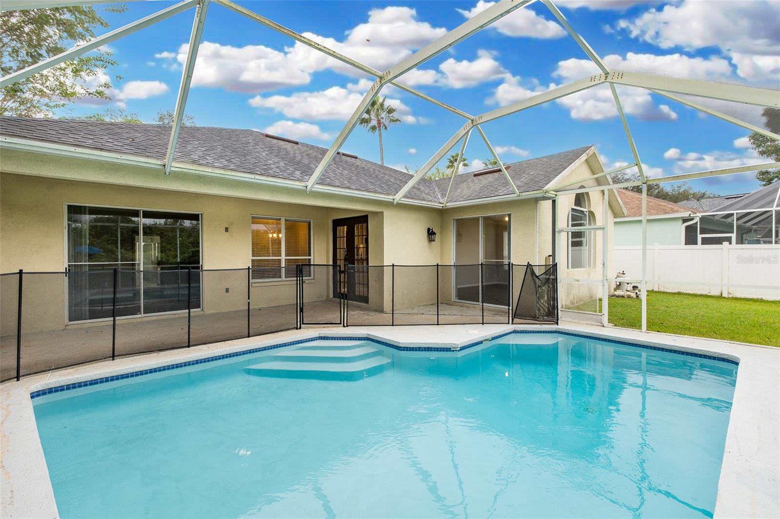 19103 DOVE CREEK DRIVE, Tampa, FL 33647
