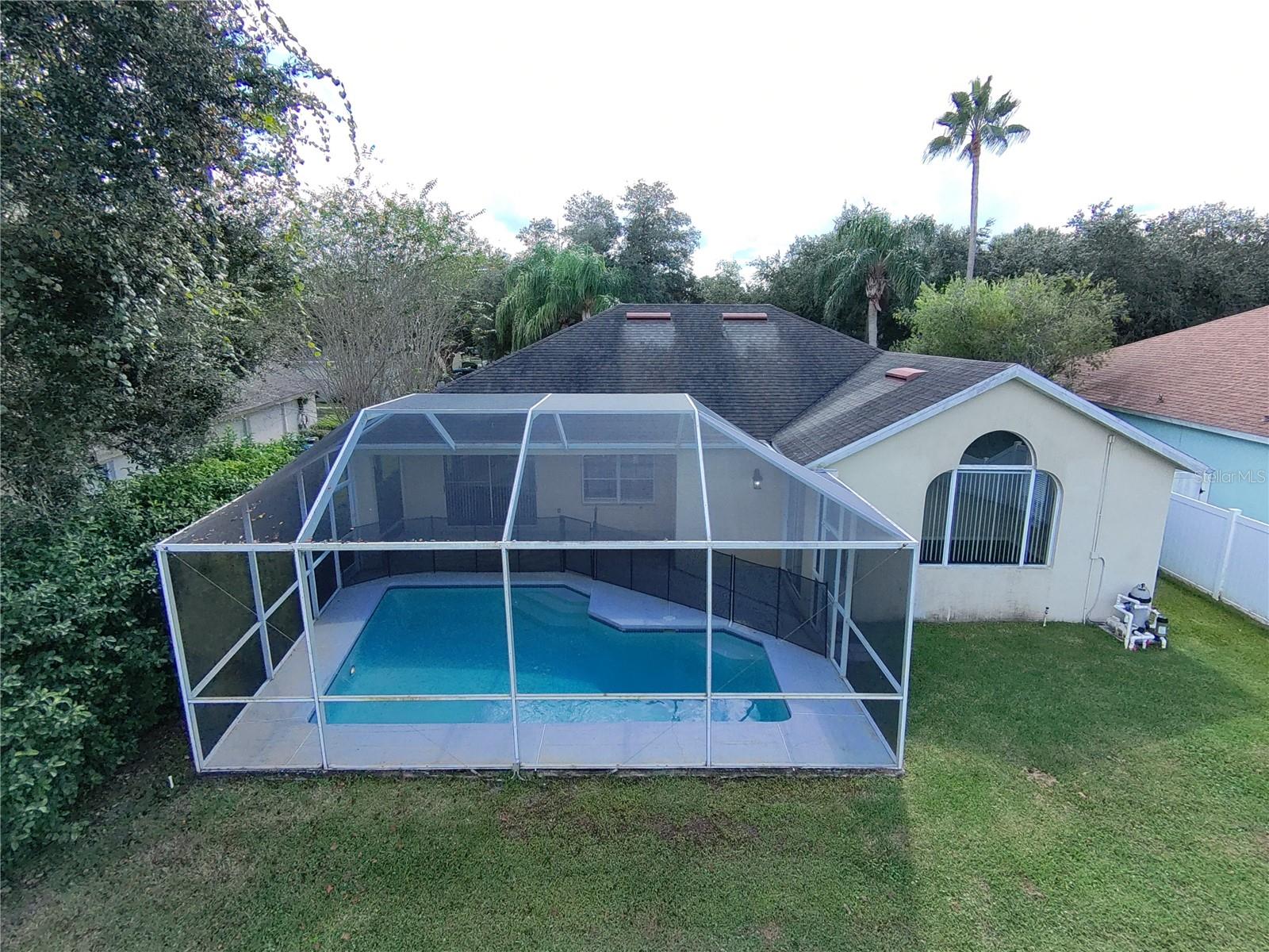 19103 DOVE CREEK DRIVE, Tampa, FL 33647