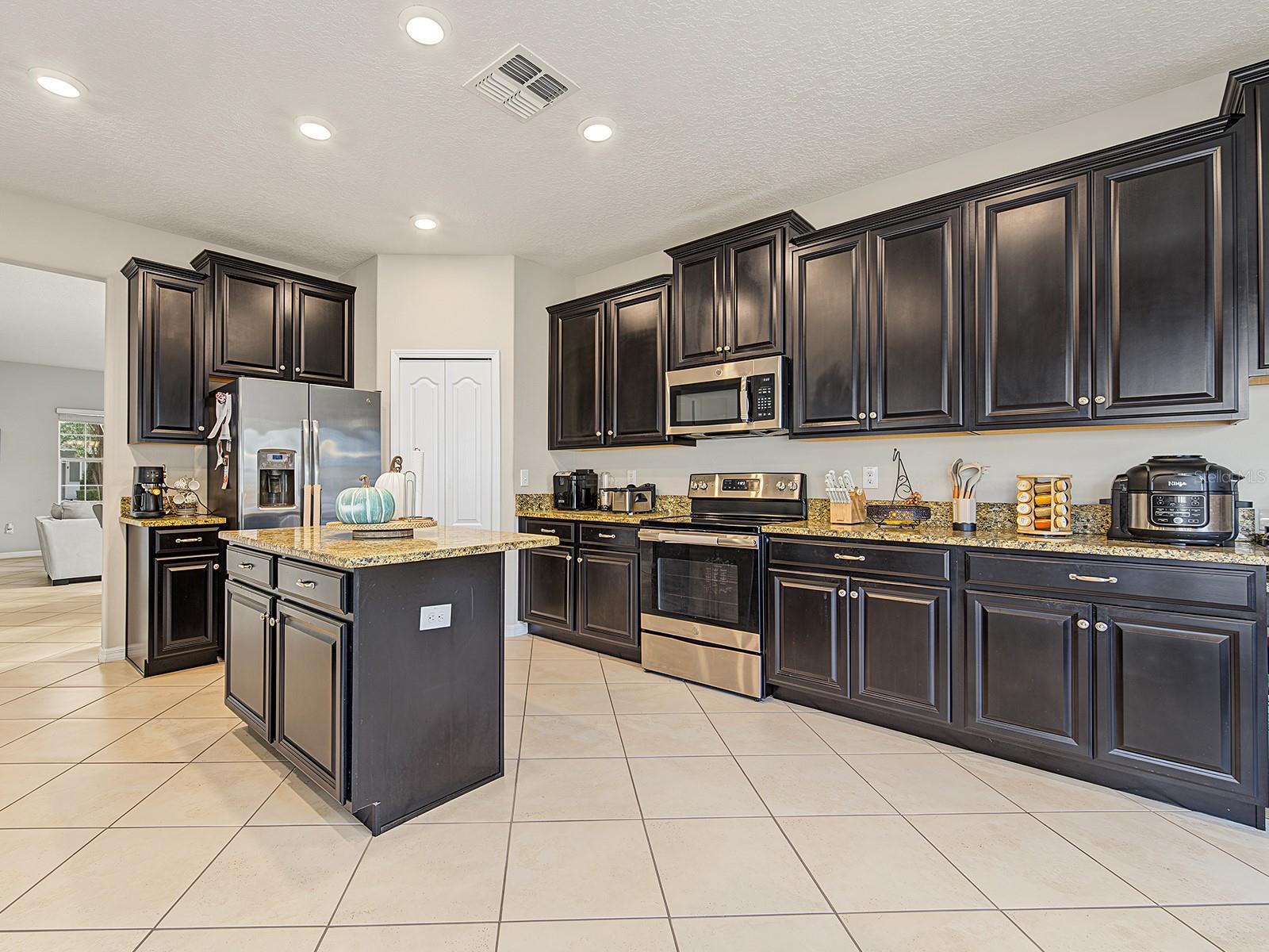 13743 CREST LAKE DRIVE, Hudson, FL 34669