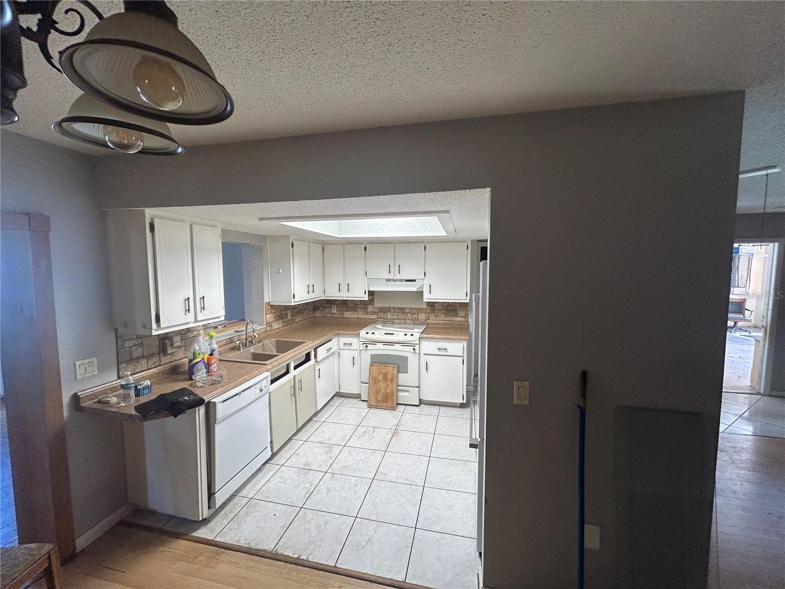 9199 GERONA STREET, Spring Hill, FL 34608