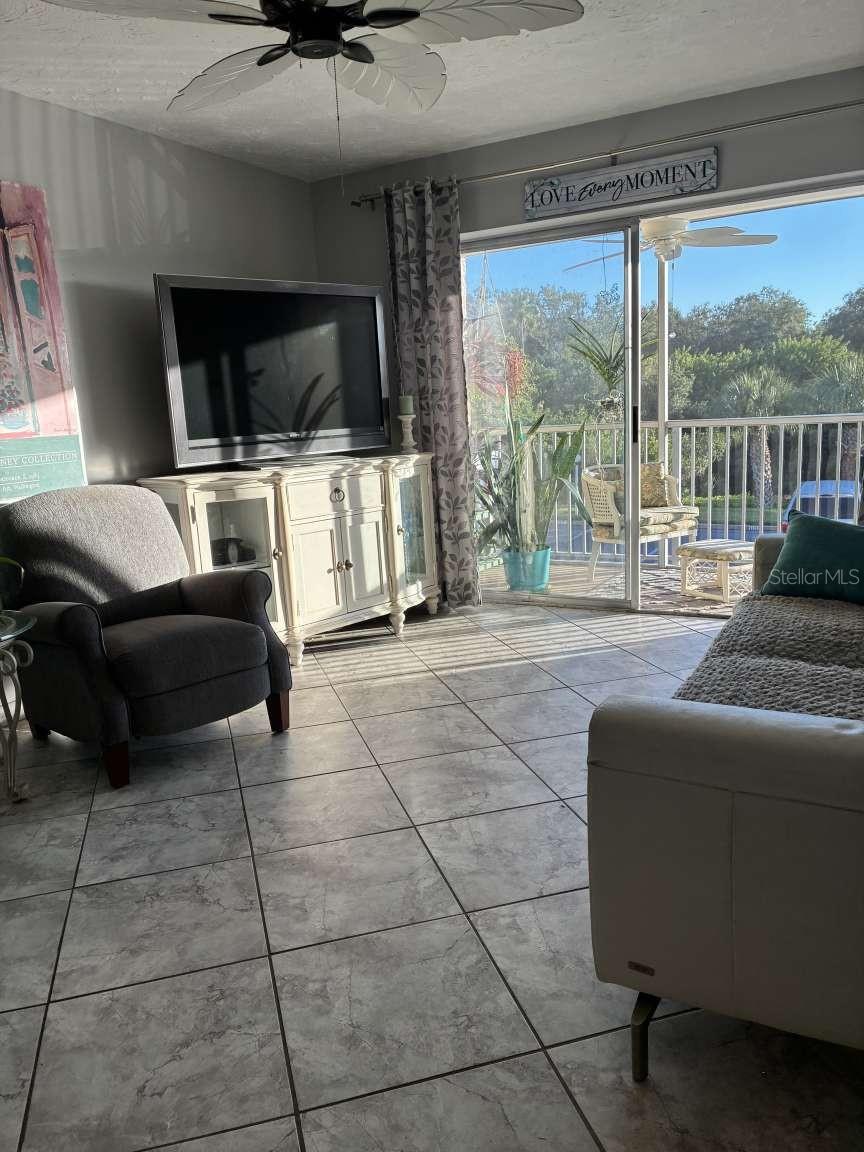 12760 INDIAN ROCKS ROAD, #1049, Largo, FL 33774