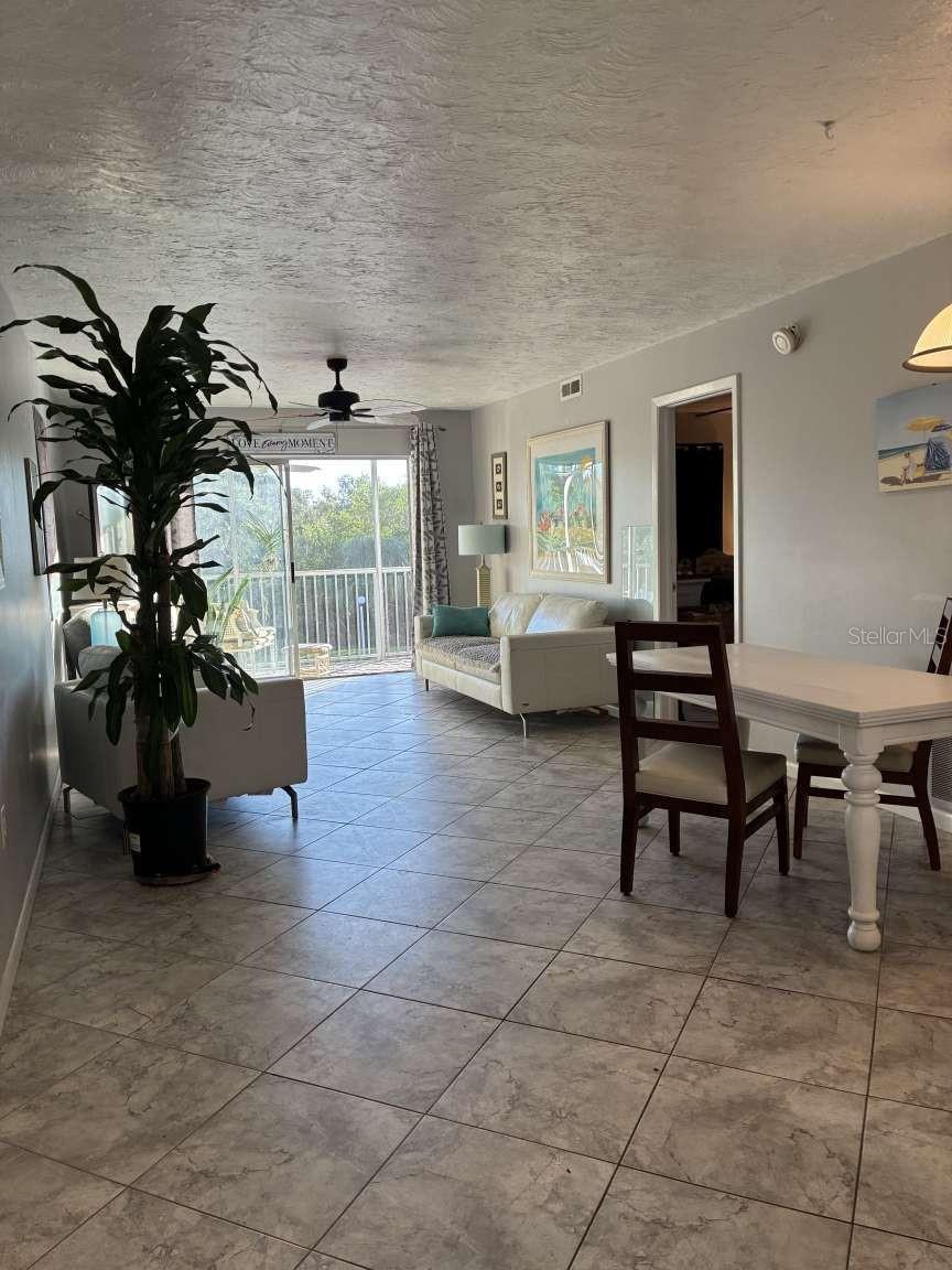 12760 INDIAN ROCKS ROAD, #1049, Largo, FL 33774
