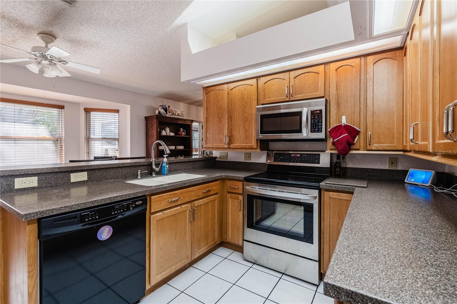 301 LOUIS EDWARD COURT, Lakeland, FL 33809 301 LOUIS EDWARD COURT, Lakeland, FL 33809