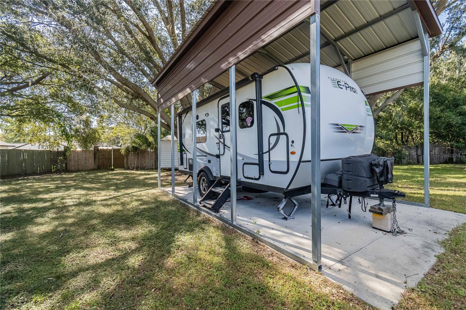 301 LOUIS EDWARD COURT, Lakeland, FL 33809