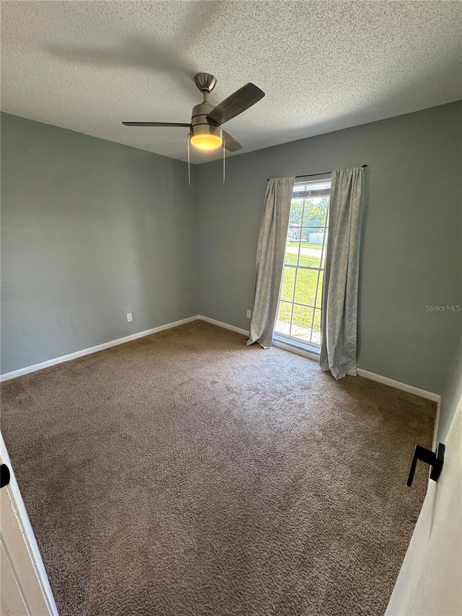 8913 WOOD LAKE COURT, New Port Richey, FL 34653