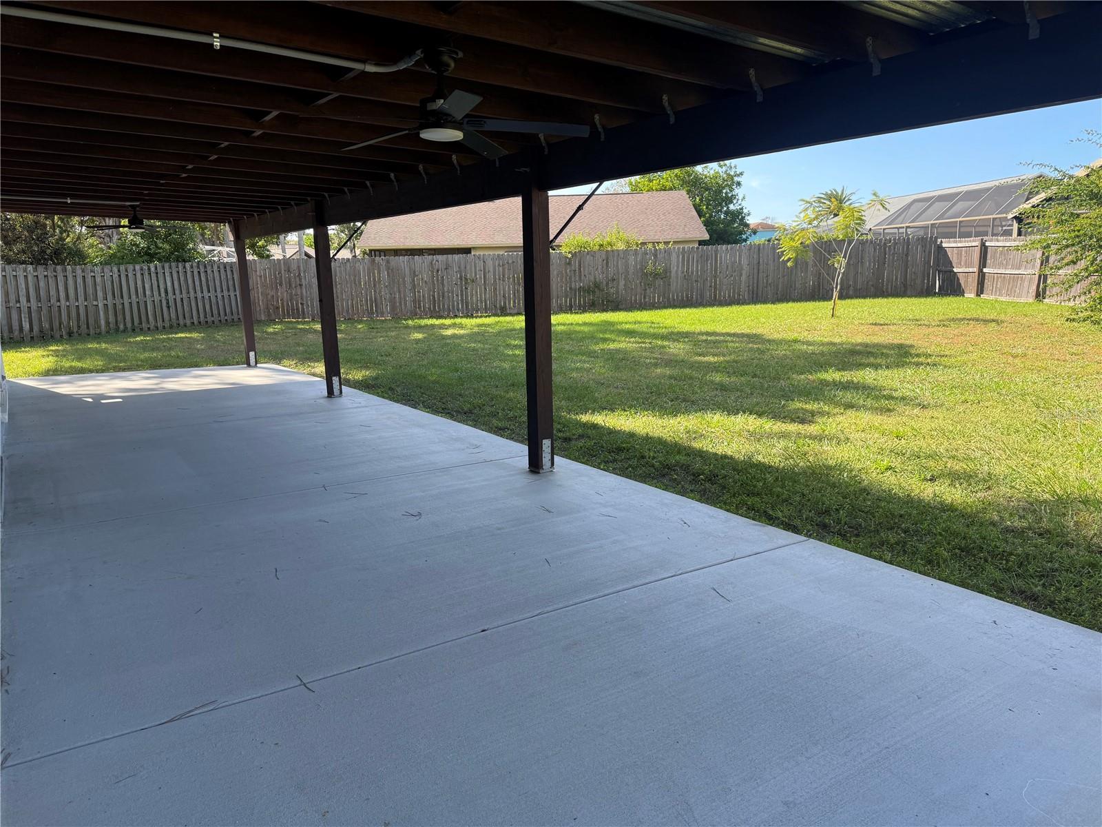 8913 WOOD LAKE COURT, New Port Richey, FL 34653