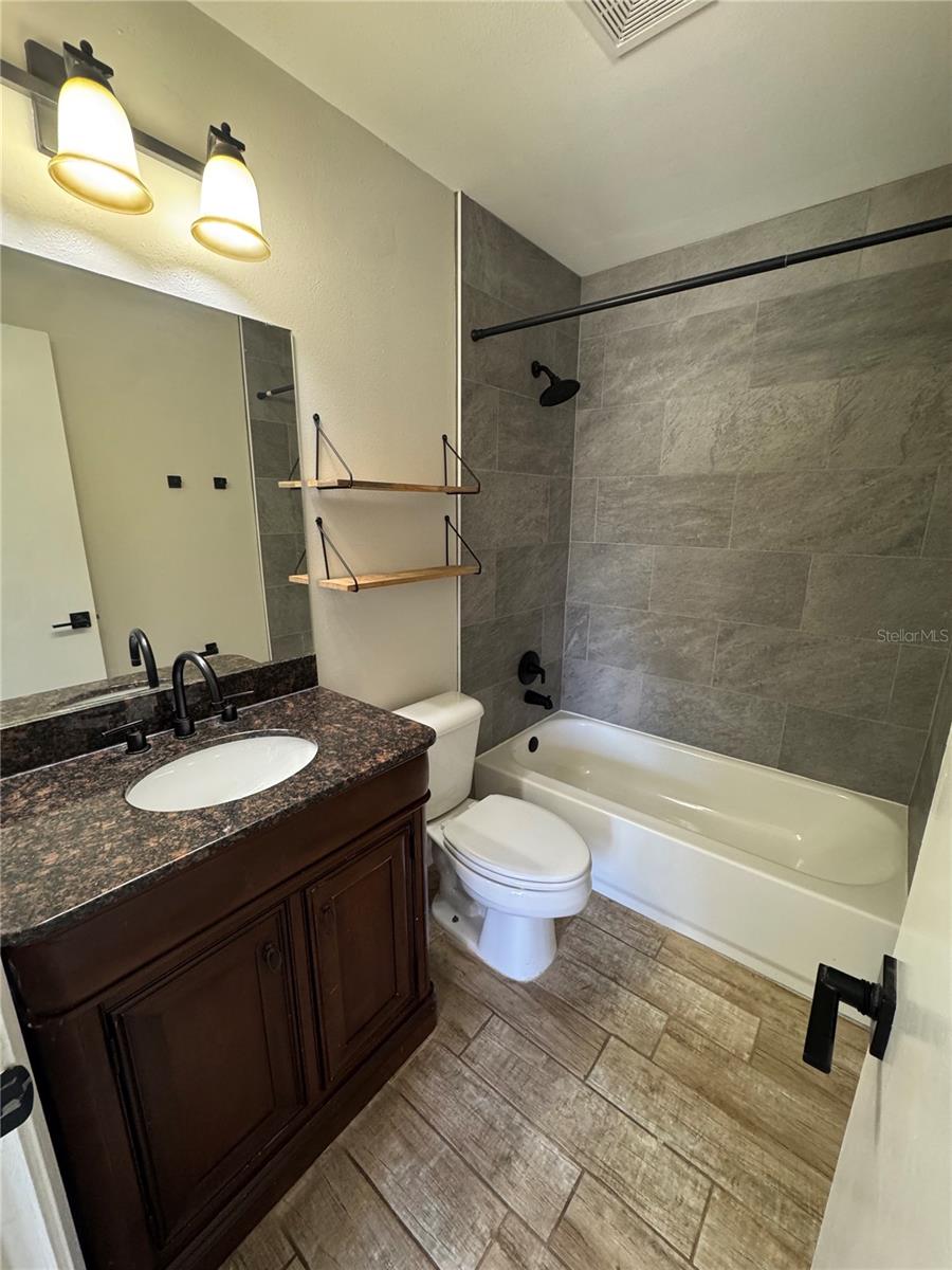 8913 WOOD LAKE COURT, New Port Richey, FL 34653
