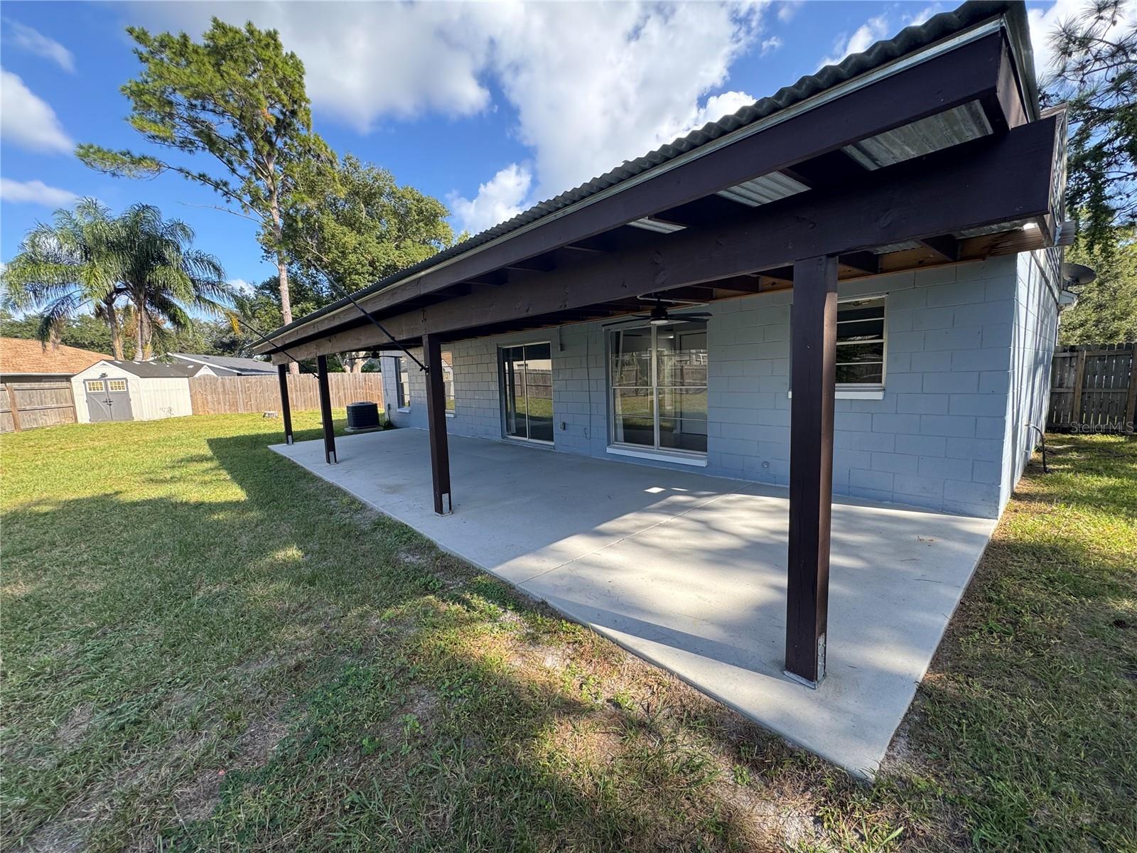8913 WOOD LAKE COURT, New Port Richey, FL 34653