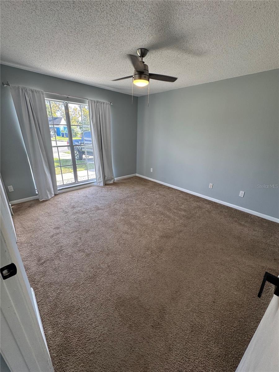 8913 WOOD LAKE COURT, New Port Richey, FL 34653