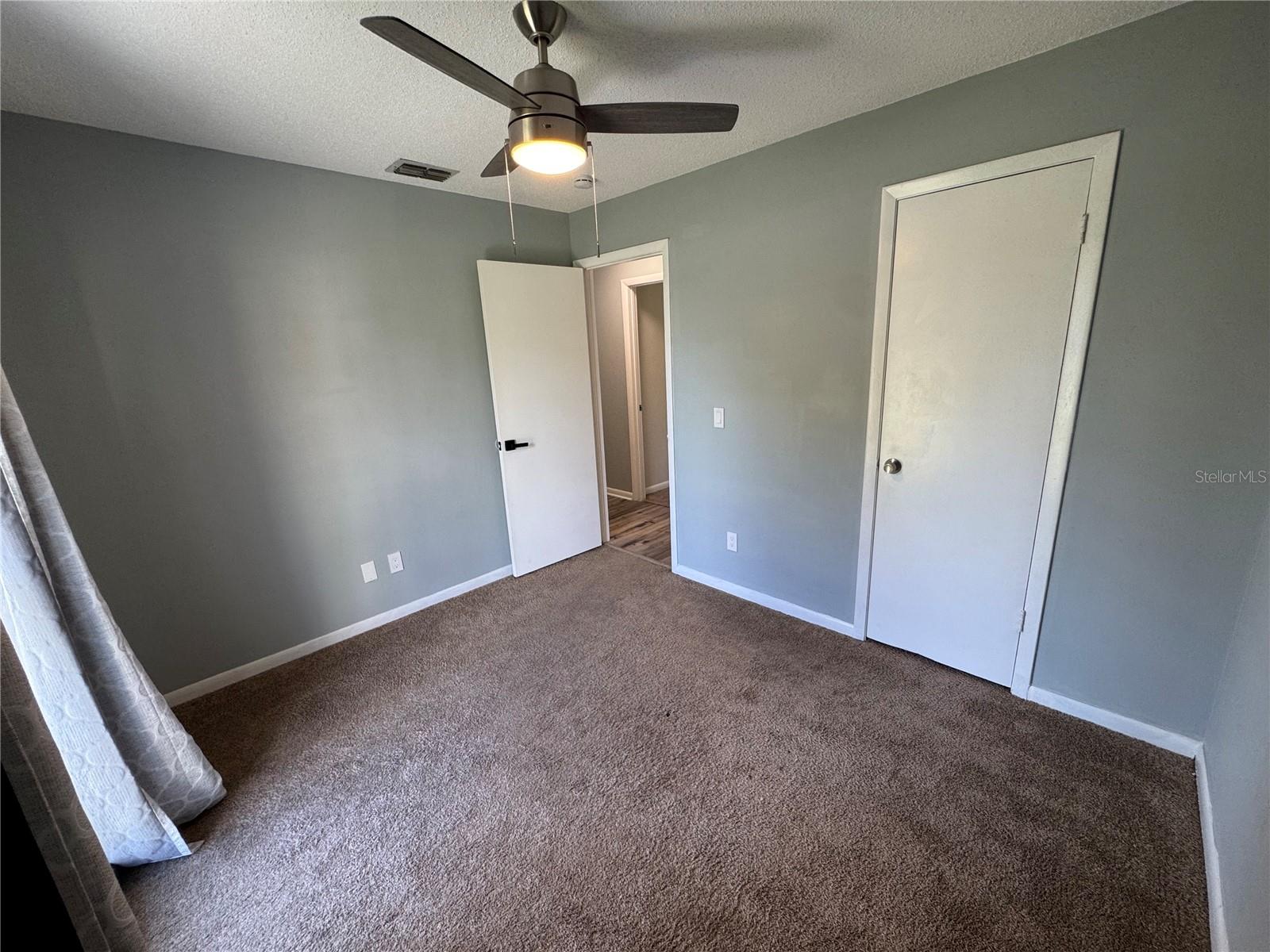 8913 WOOD LAKE COURT, New Port Richey, FL 34653