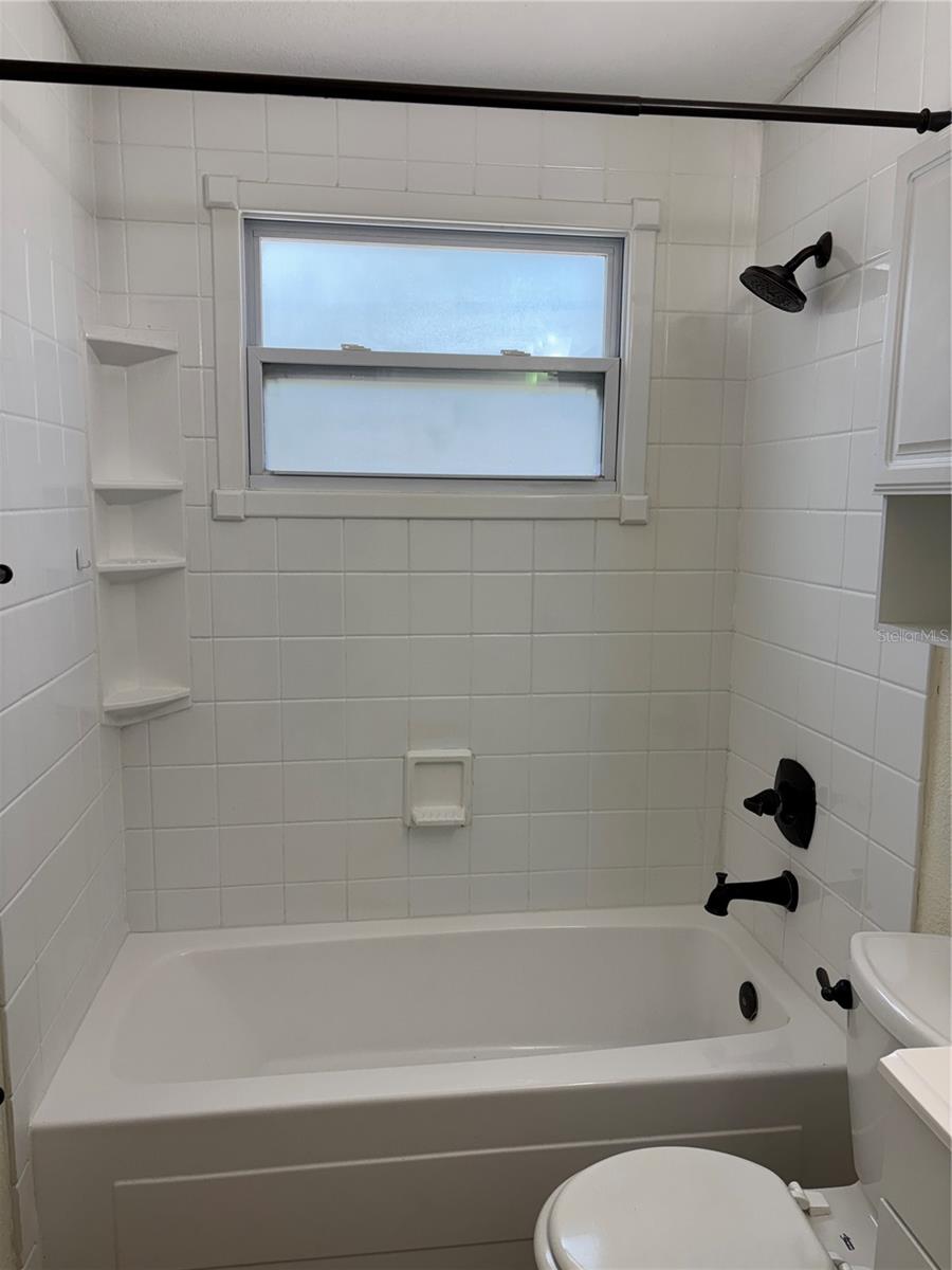 8200 93RD AVENUE, Seminole, FL 33777