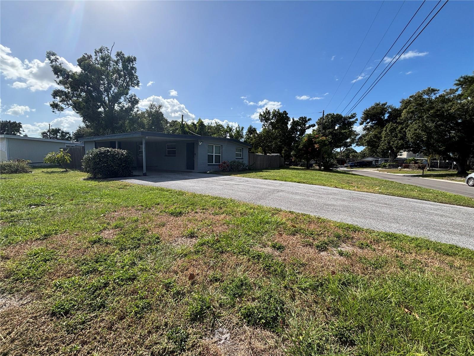 8200 93RD AVENUE, Seminole, FL 33777