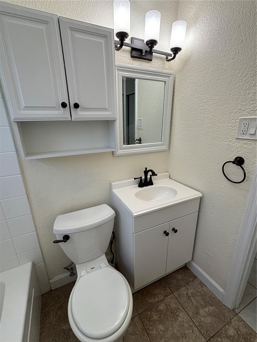 8200 93RD AVENUE, Seminole, FL 33777