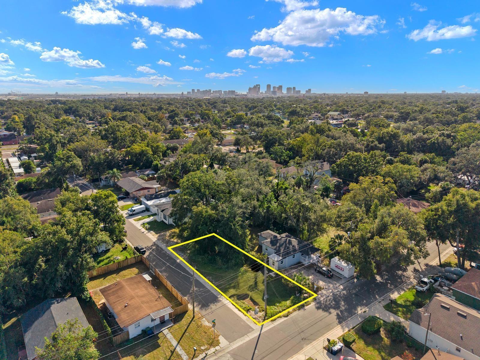 3107 LINDELL AVENUE, Tampa, FL 33610