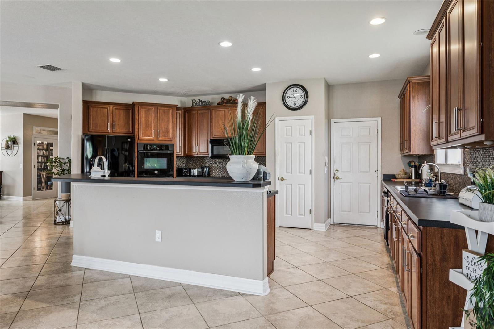 11138 HARTFORD FERN DRIVE, Riverview, FL 33569