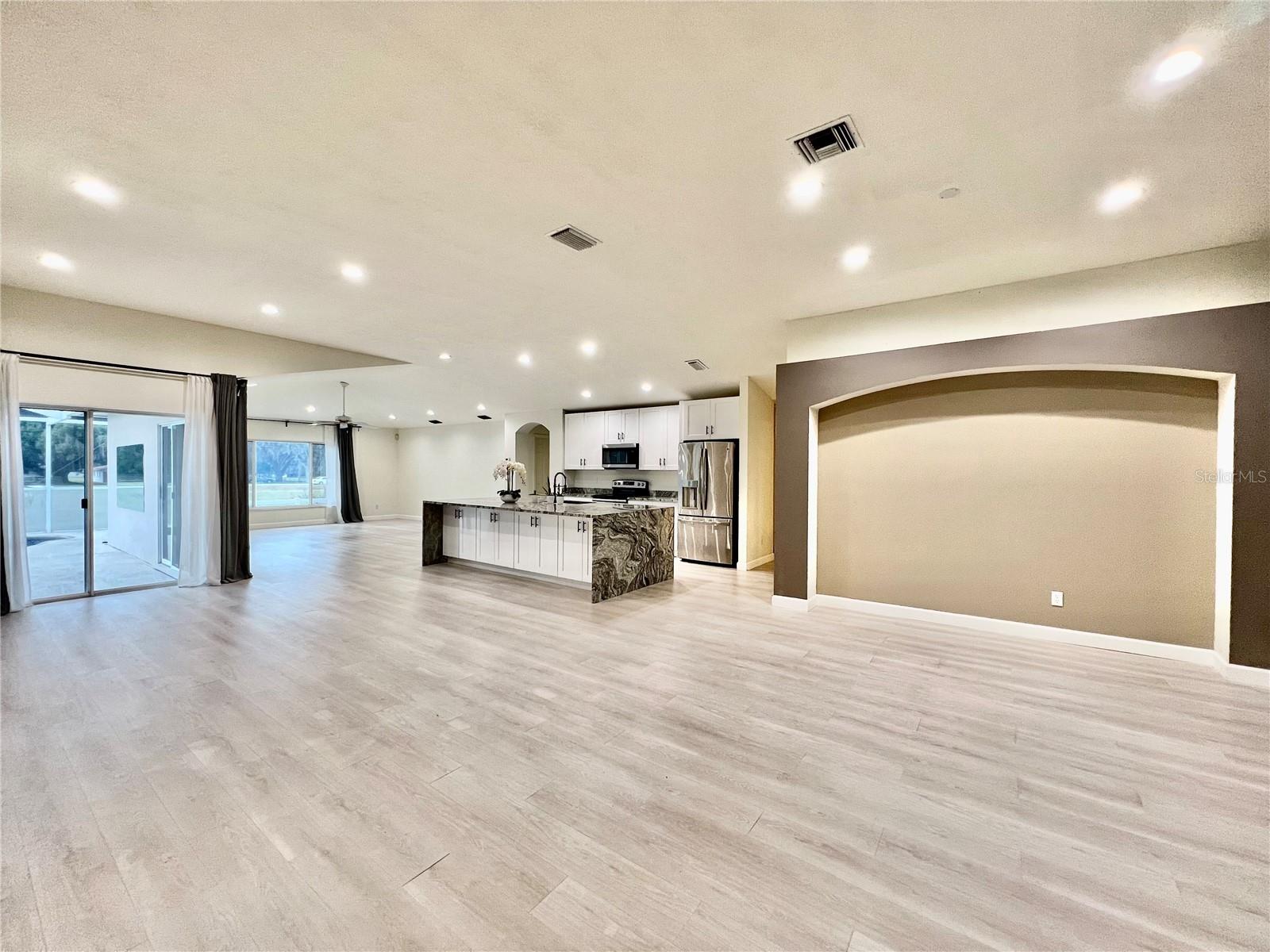 915 TUSCANNY STREET, Brandon, FL 33511 915 TUSCANNY STREET, Brandon, FL 33511