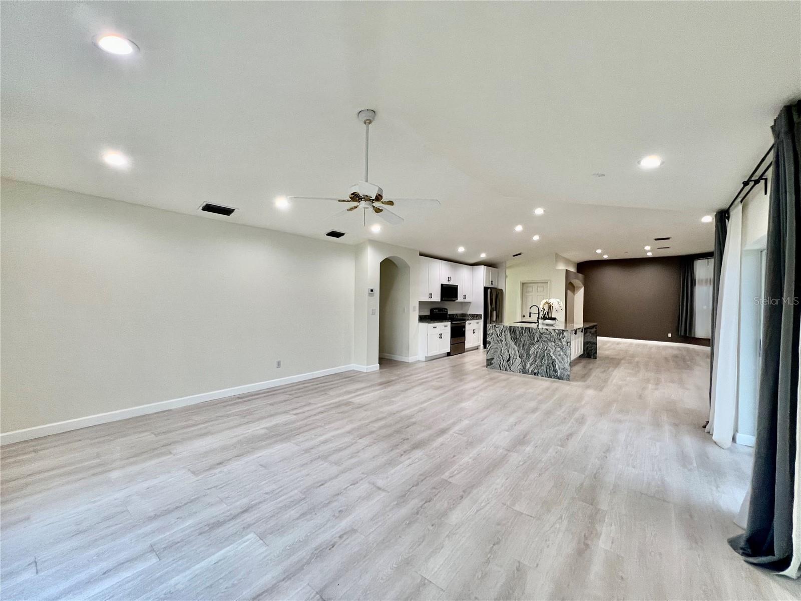 915 TUSCANNY STREET, Brandon, FL 33511
