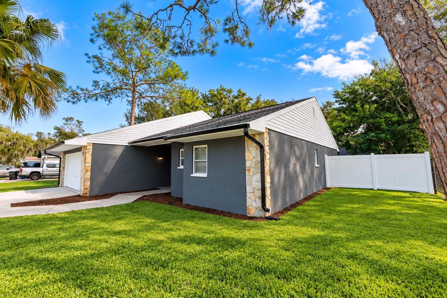 22646 WEEKS BOULEVARD, Land O Lakes, FL 34639 22646 WEEKS BOULEVARD, Land O Lakes, FL 34639