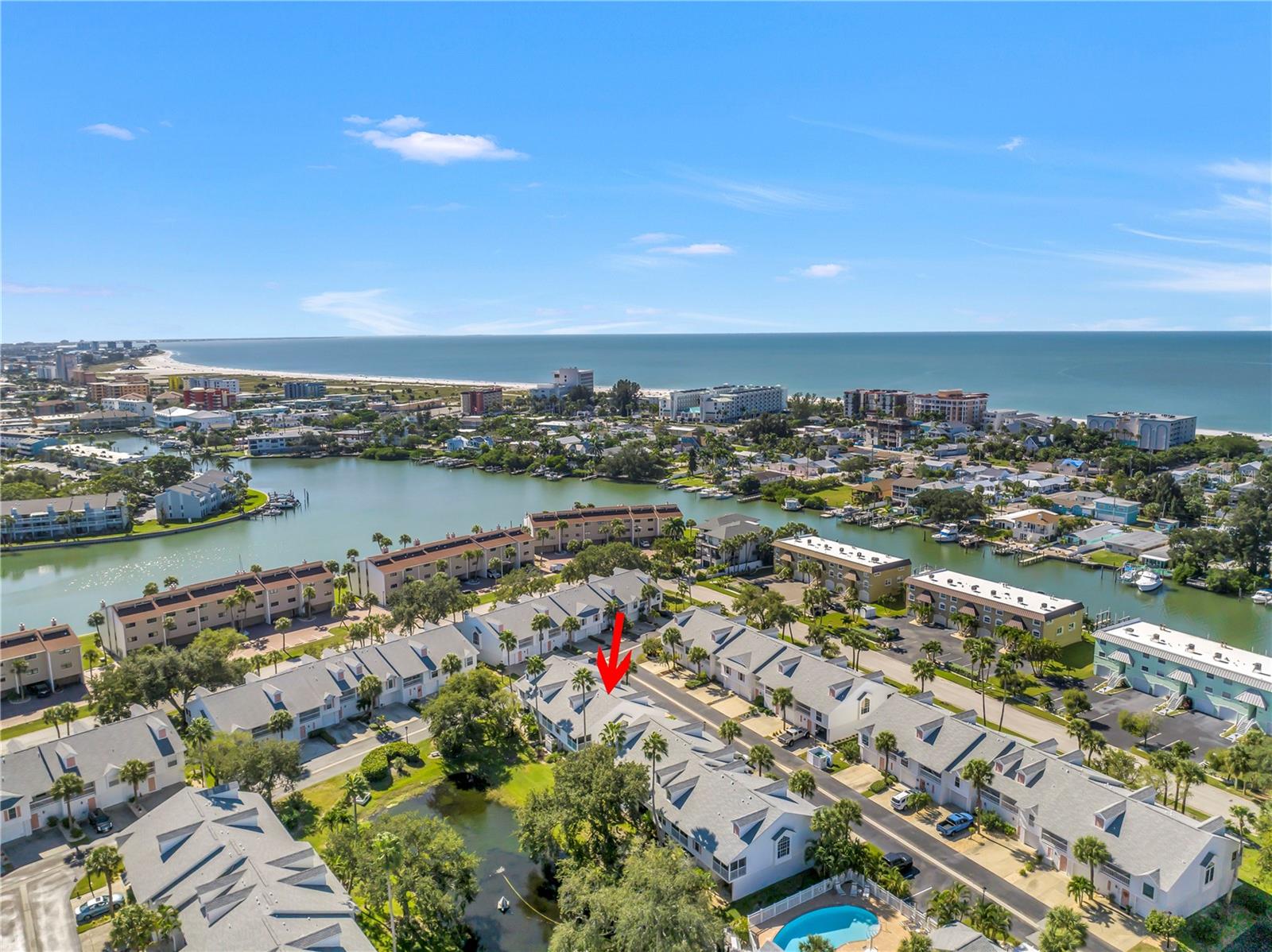 Looking at the unit image facing to the South. Surrounded by some of the best beaches in the U.S.