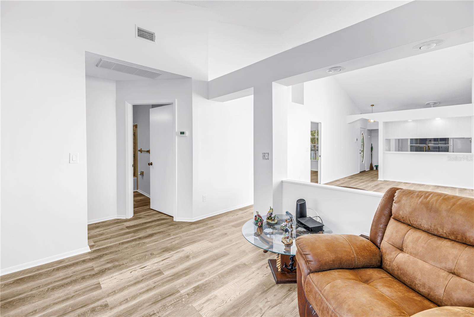 159 SUN ISLE CIR, Treasure Island, FL 33706