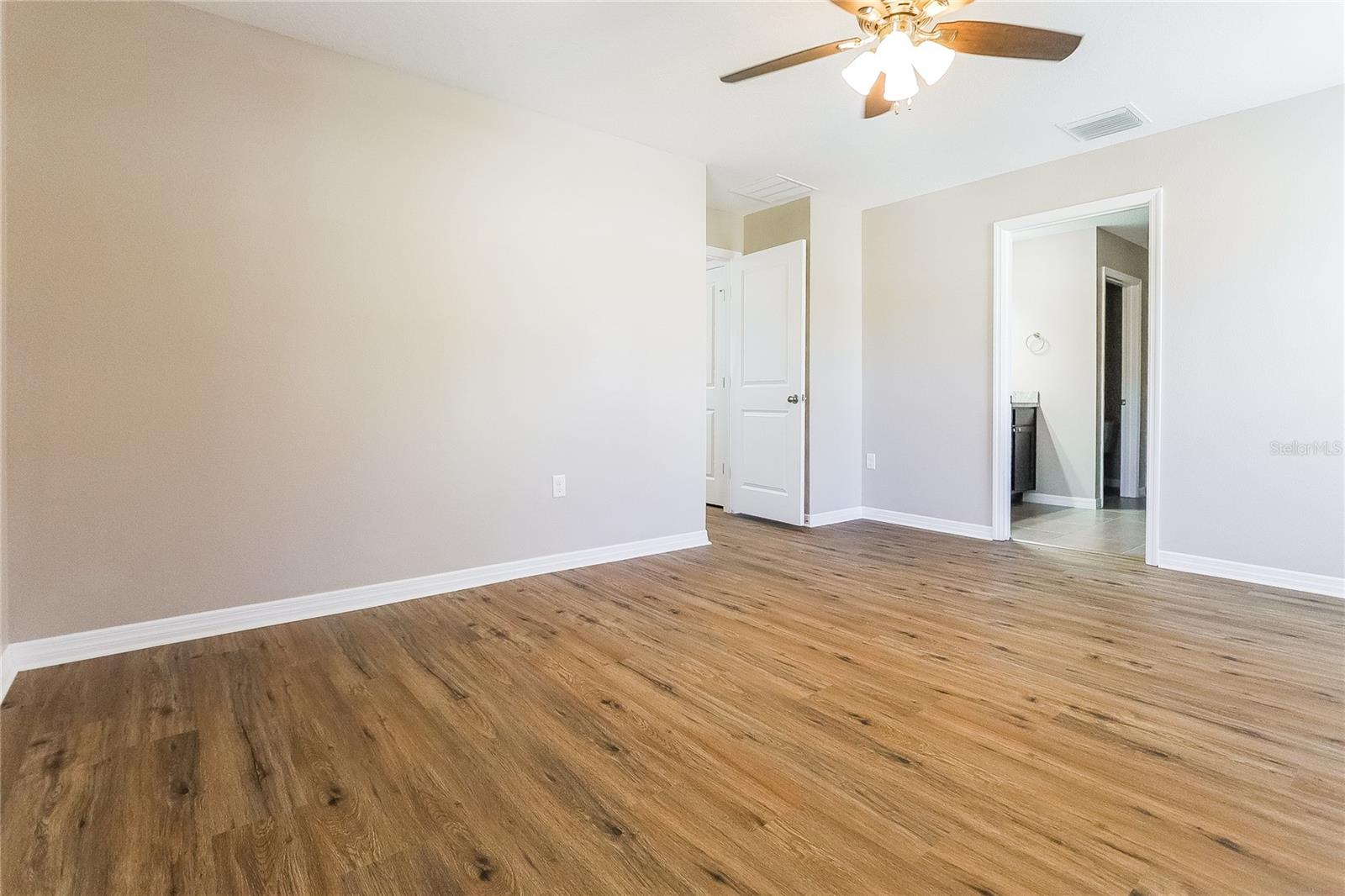 8251 CAMPBELL CROSSING CIRCLE, Lakeland, FL 33810