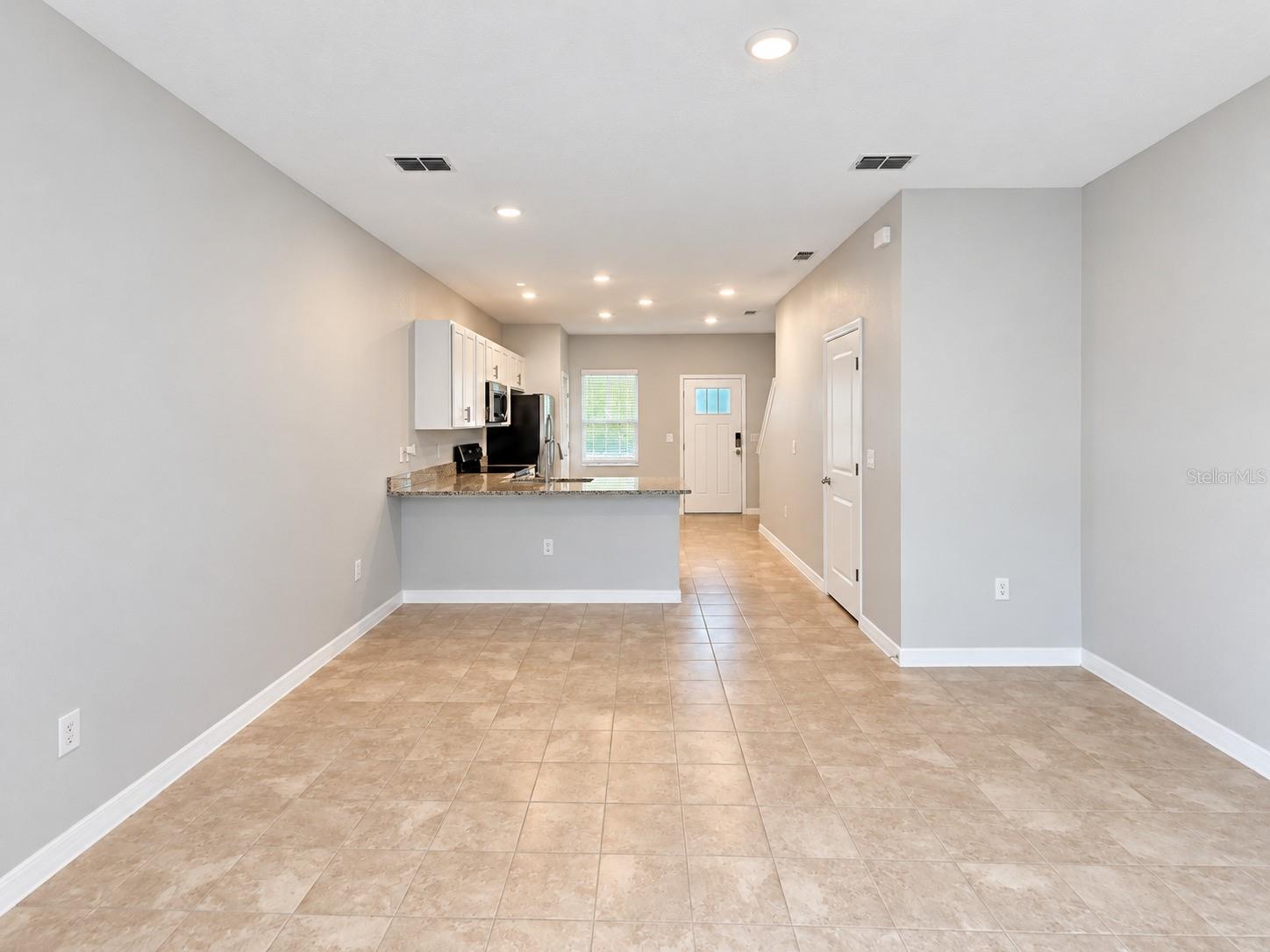 Living room /dining room