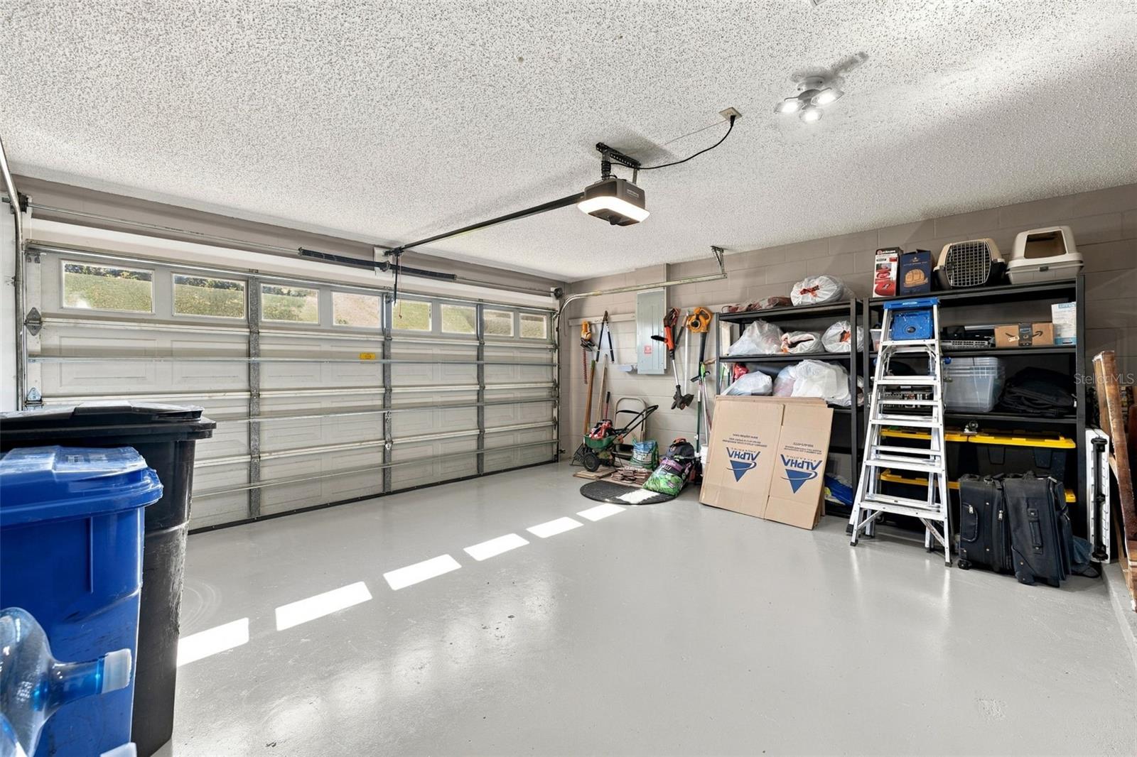 8708 CHARMING KNOLL COURT, Tampa, FL 33635