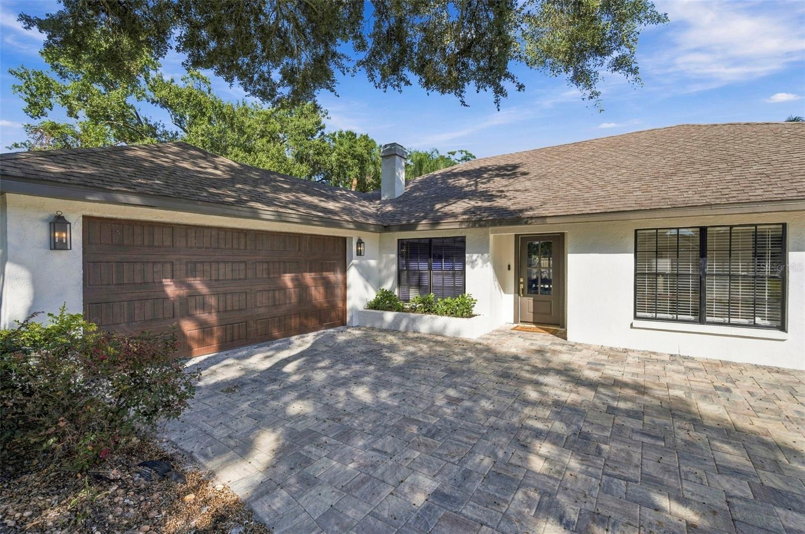 16611 ROUND OAK DRIVE, Tampa, FL 33618