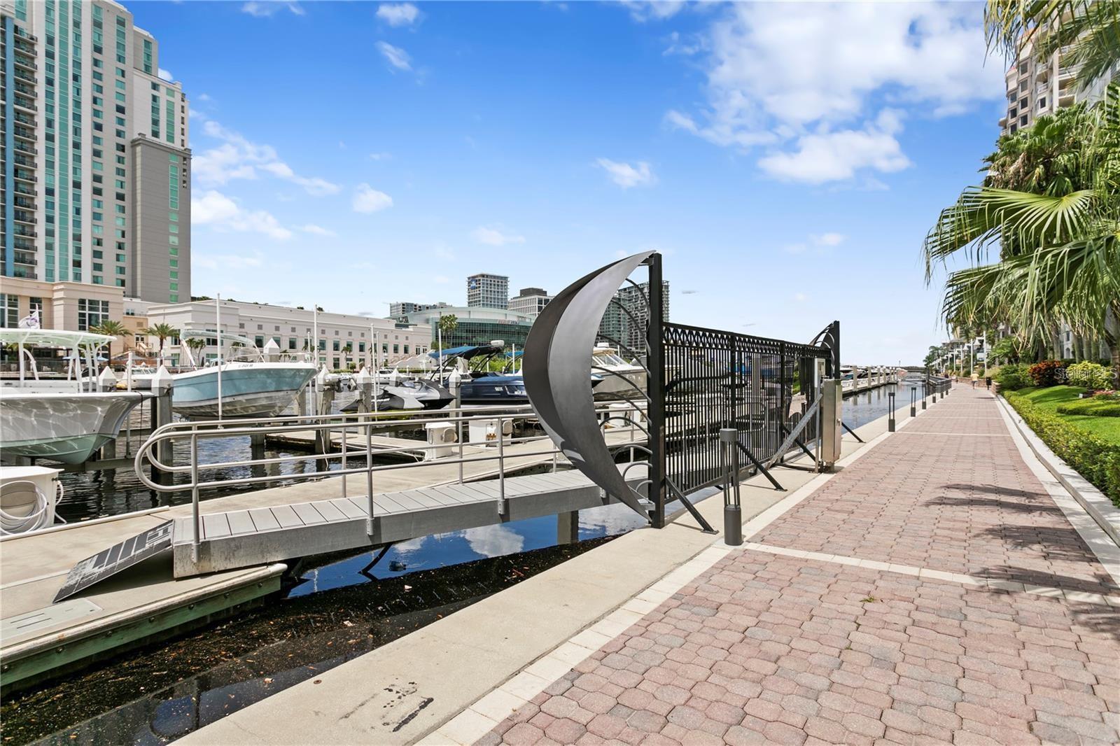 700 S HARBOUR ISLAND BOULEVARD, #137, Tampa, FL 33602