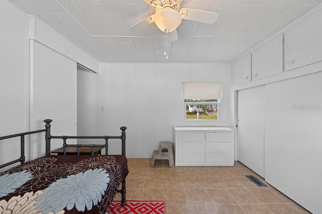 1744 HOYLE DRIVE, Holiday, FL 34691