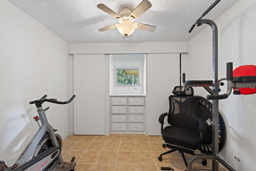 1744 HOYLE DRIVE, Holiday, FL 34691