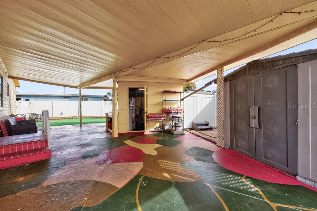 1744 HOYLE DRIVE, Holiday, FL 34691