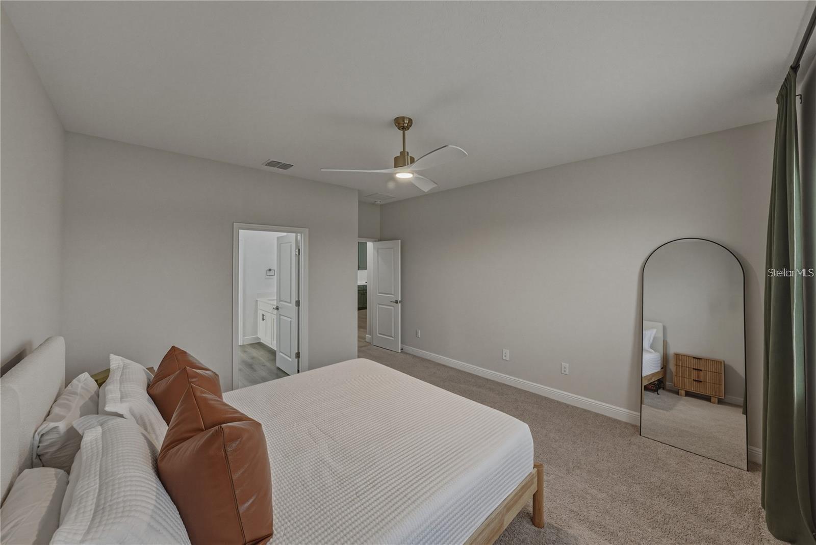 10368 FIELDSTONE MYRTLE WAY, San Antonio, FL 33576