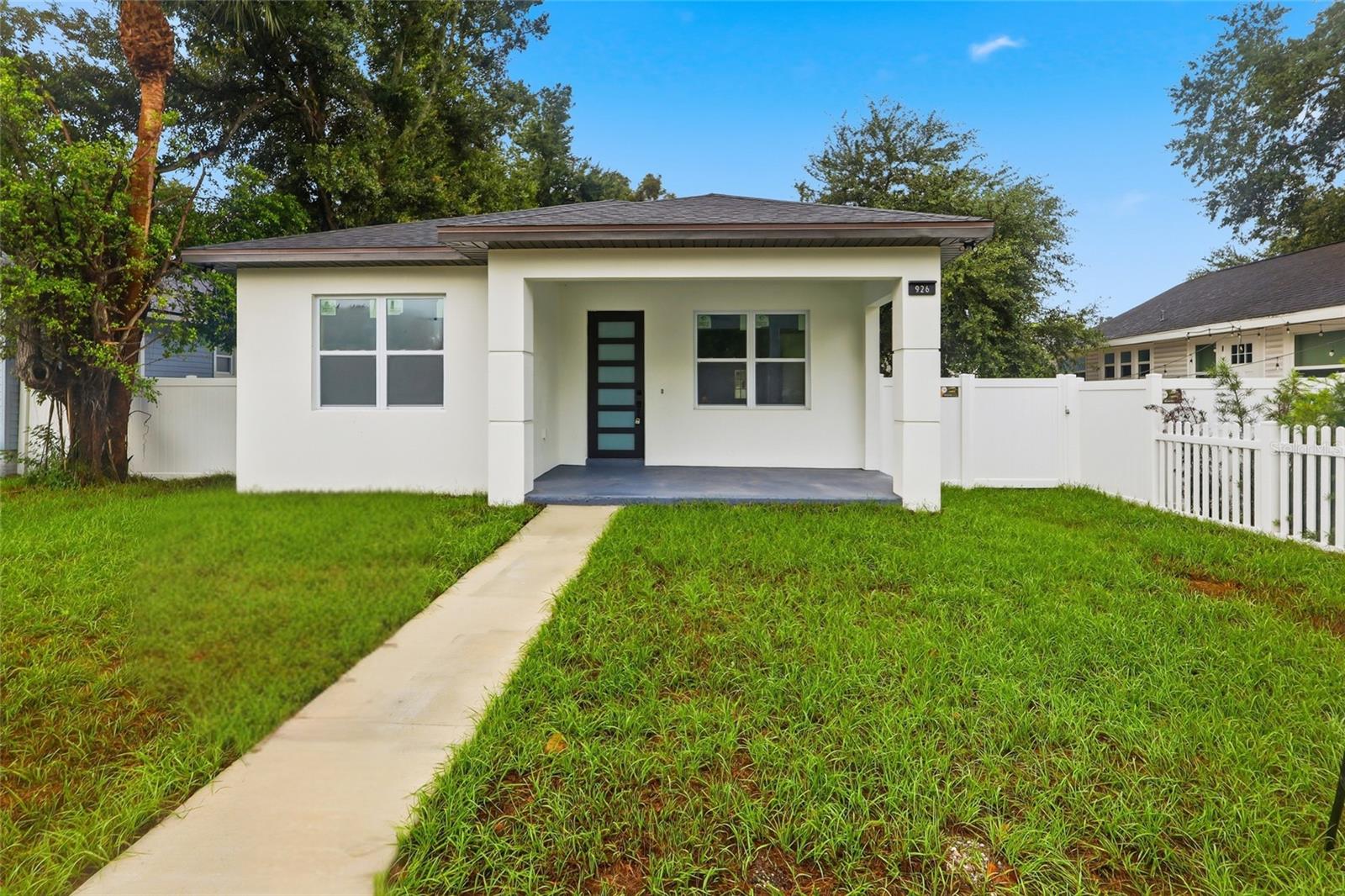 926 11TH AVENUE S, St Petersburg, FL 33705