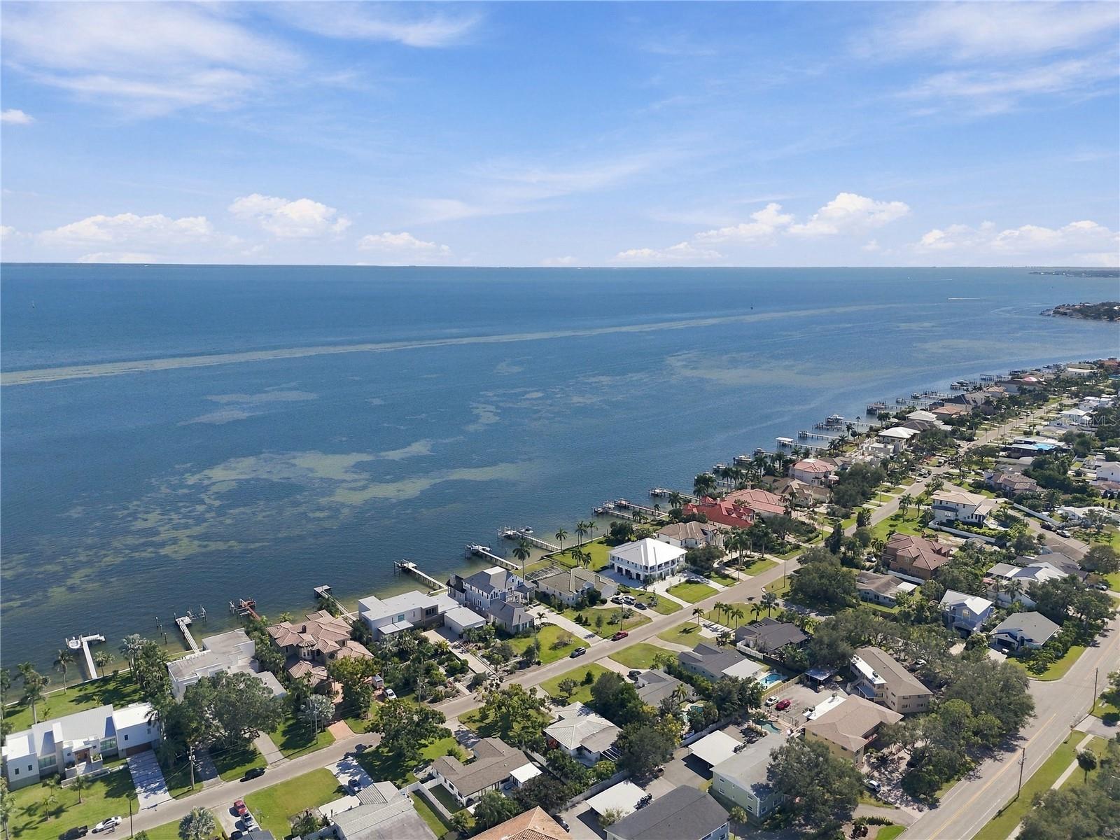 4600 BAYSHORE BOULEVARD NE, St Petersburg, FL 33703