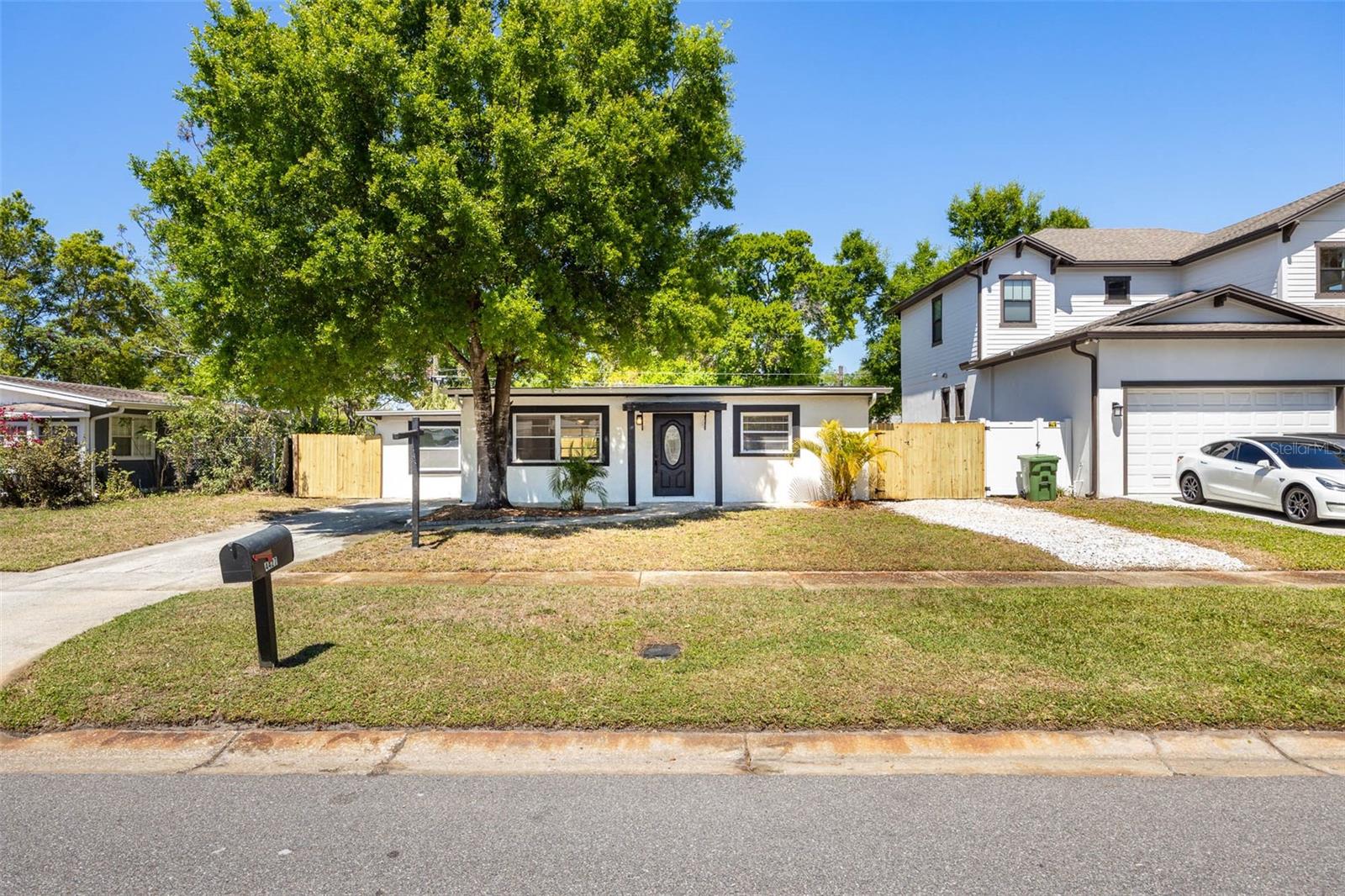 4427 W OKLAHOMA AVENUE, Tampa, FL 33616