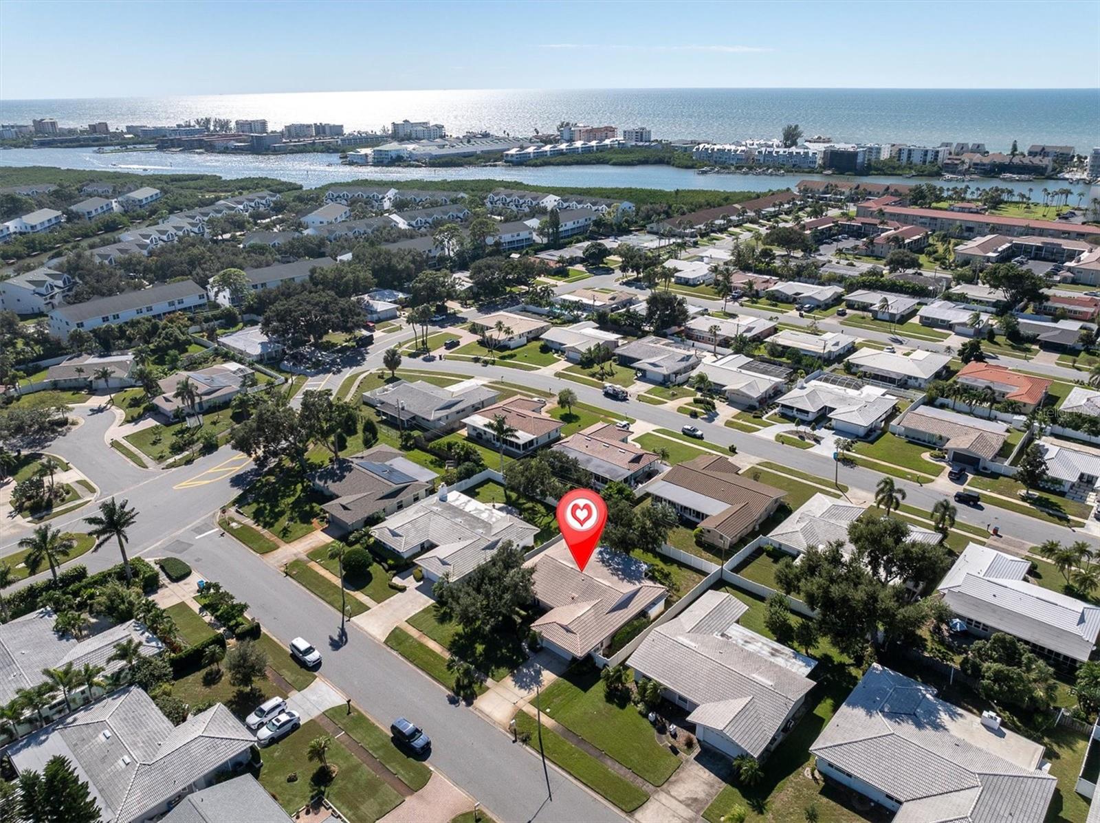 10248 IMPERIAL POINT DRIVE E, Largo, FL 33774