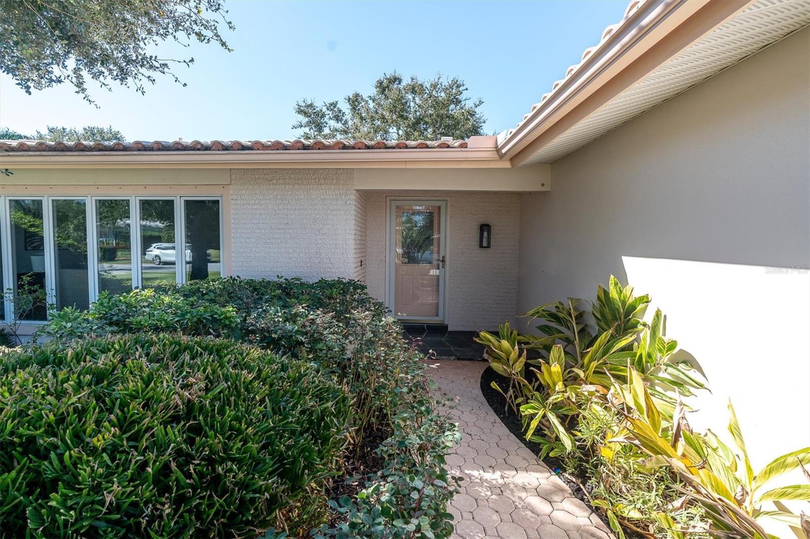 10248 IMPERIAL POINT DRIVE E, Largo, FL 33774