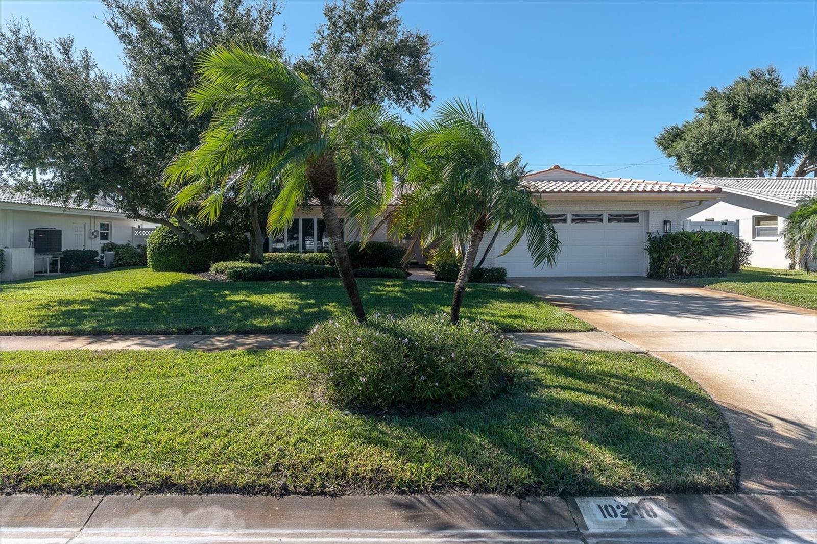 10248 IMPERIAL POINT DRIVE E, Largo, FL 33774