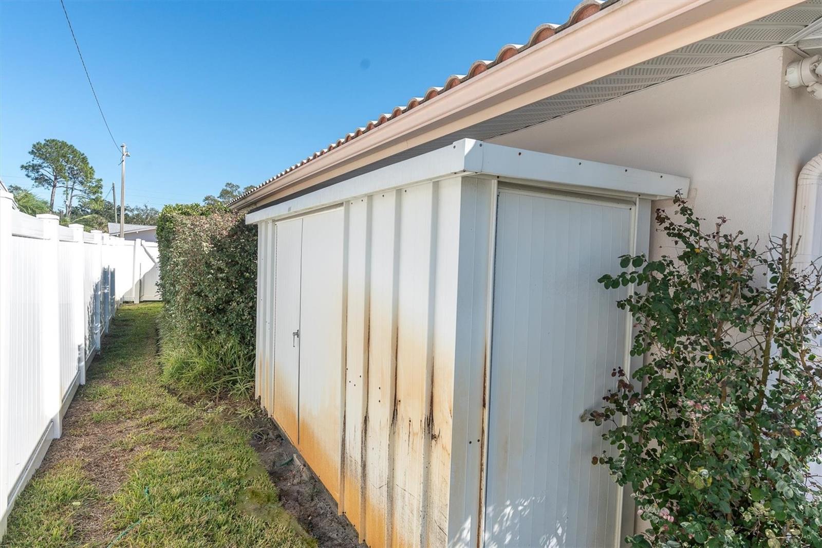10248 IMPERIAL POINT DRIVE E, Largo, FL 33774
