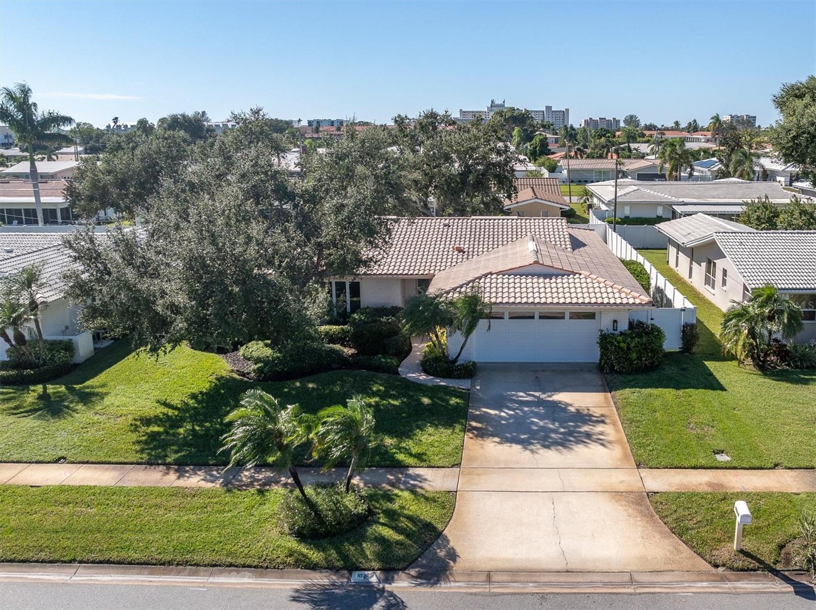 10248 IMPERIAL POINT DRIVE E, Largo, FL 33774