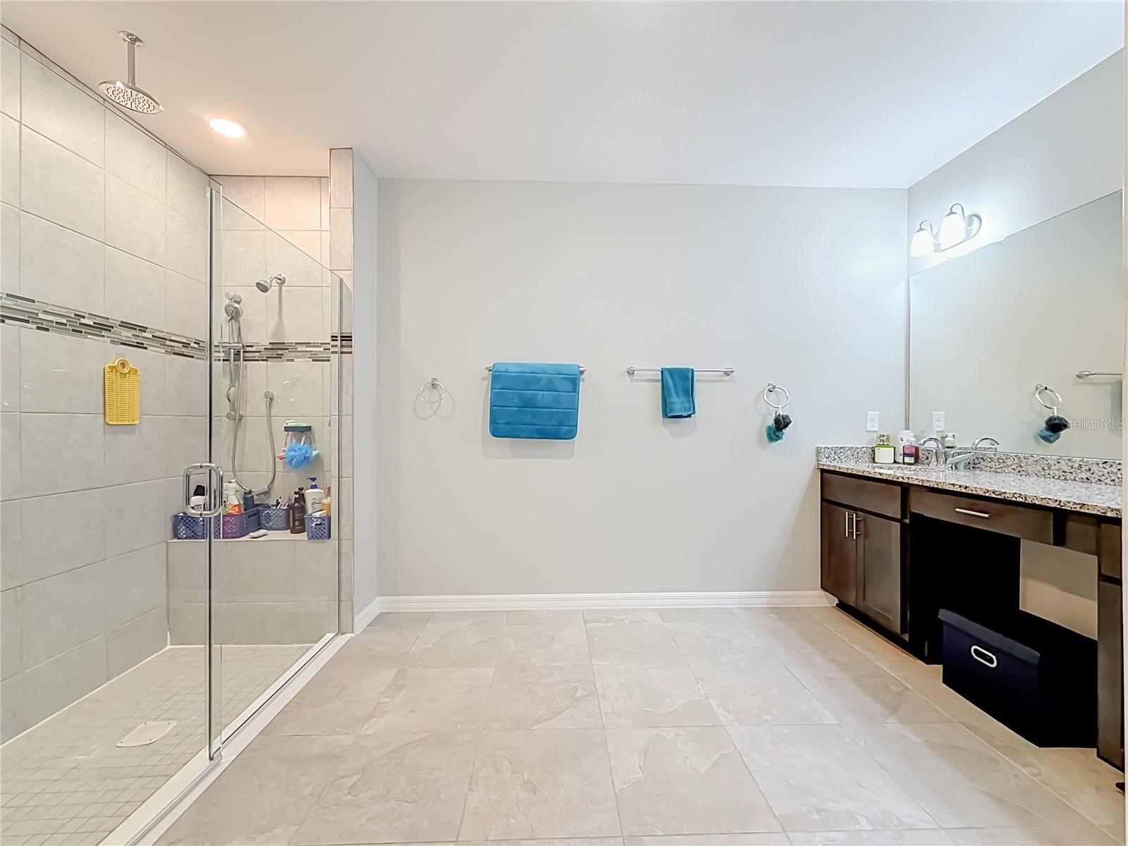 Primary En Suite