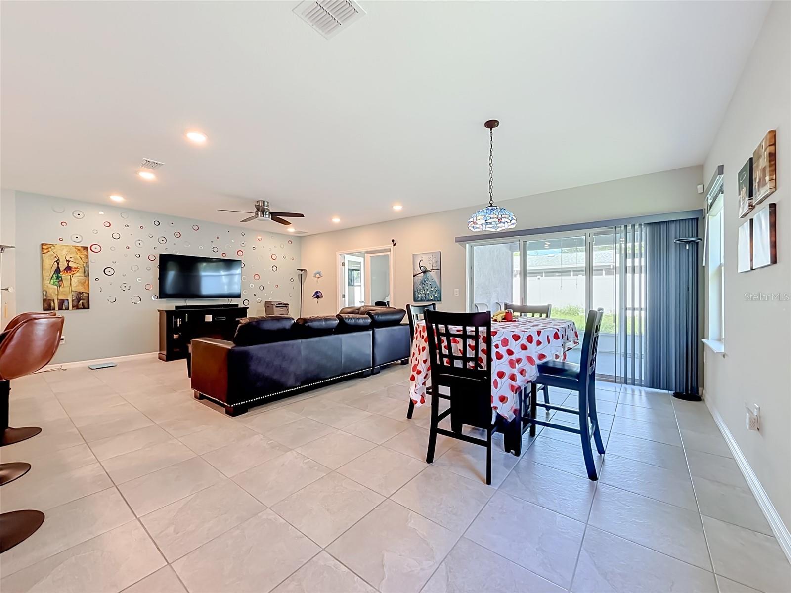 Dining Area - Living Area