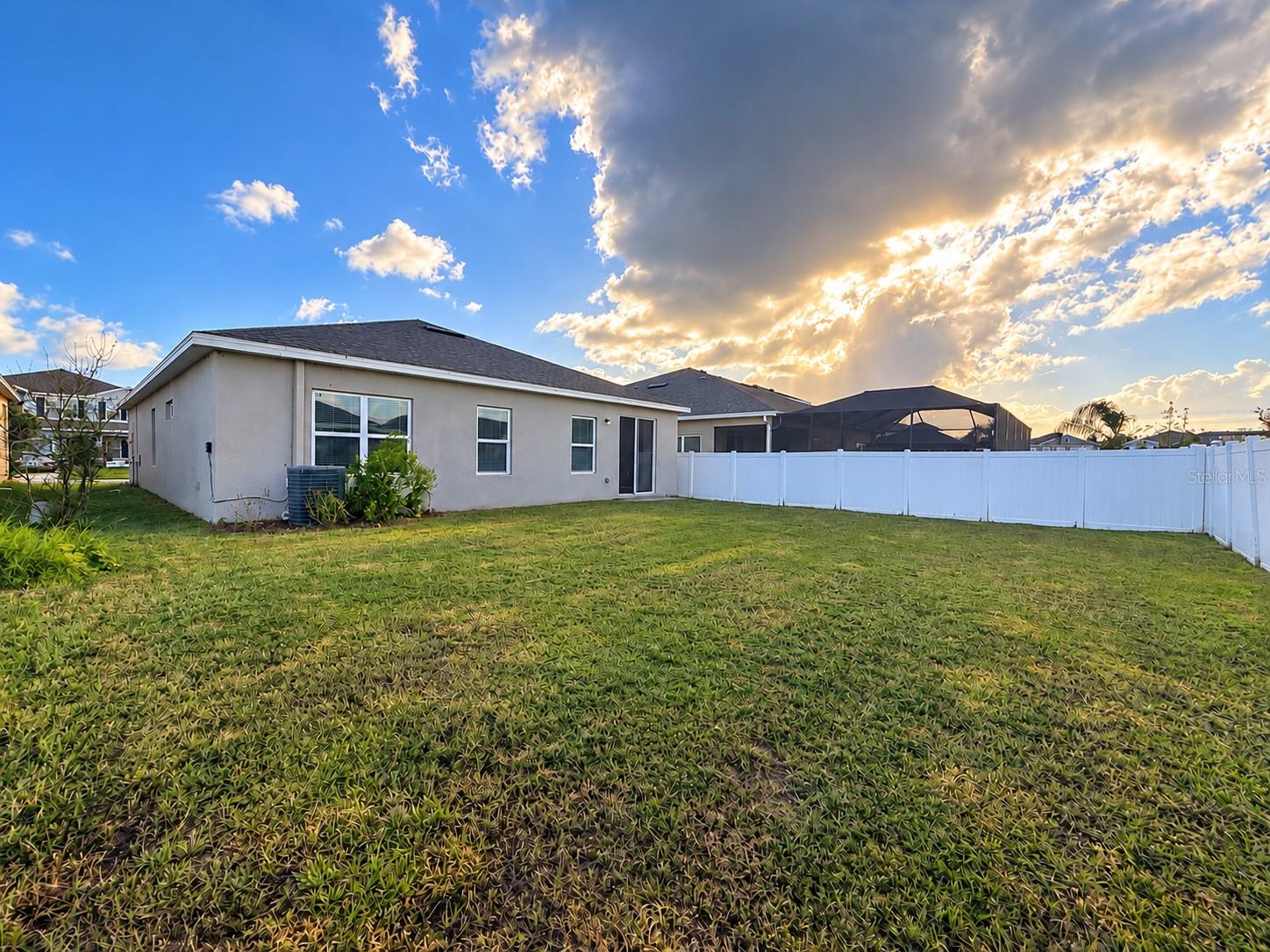 29307 MEADOWCROFT AVENUE, Wesley Chapel, FL 33544
